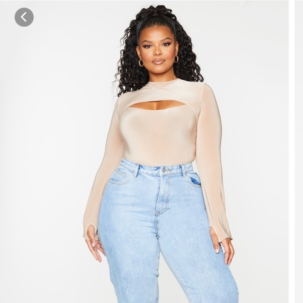 Crew neck cut bodysuit